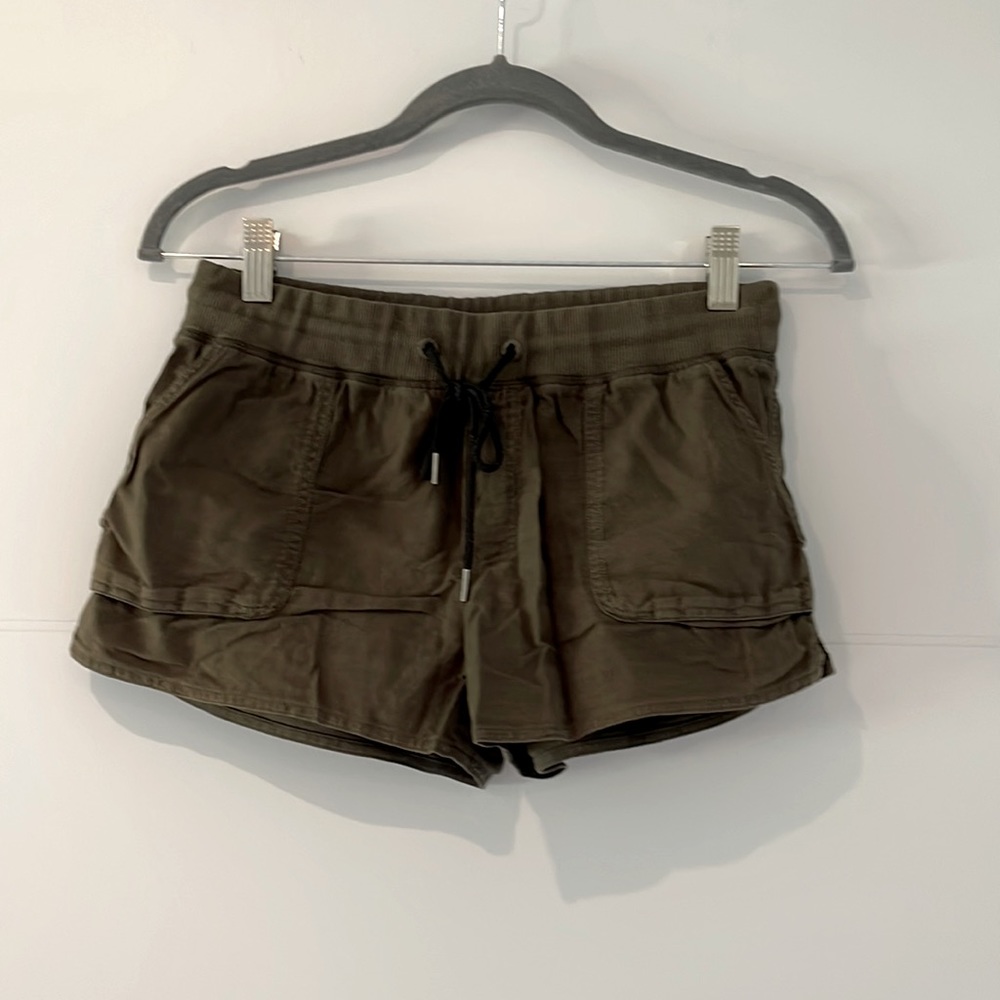 Community drawstring shorts - s - olive